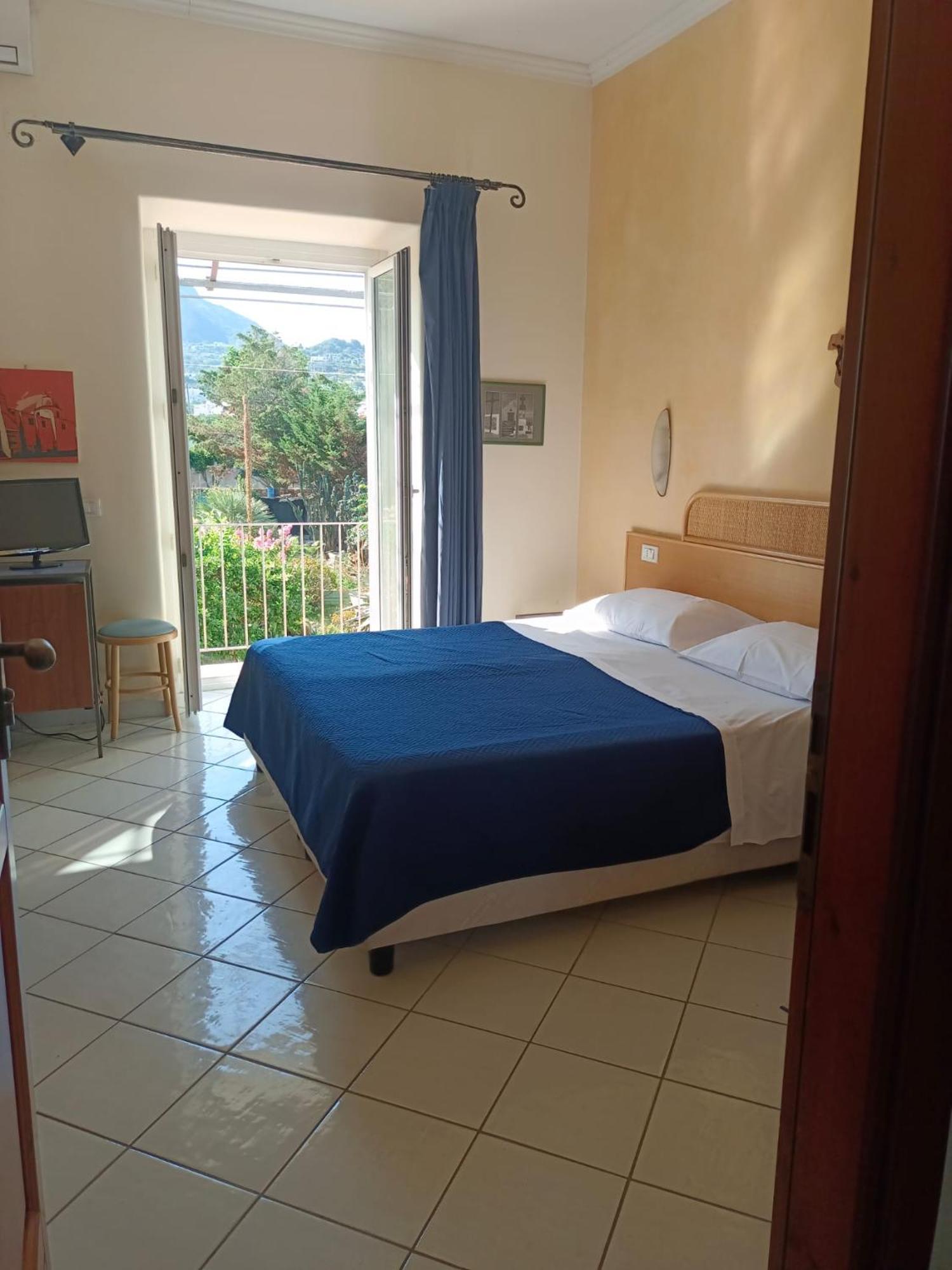 Relais Villa Raffaele By Emilia Ischia Buitenkant foto